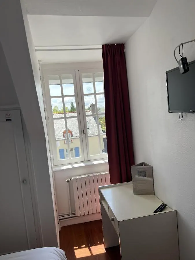 Chez Marco Hotel La Gouesnière 0*,